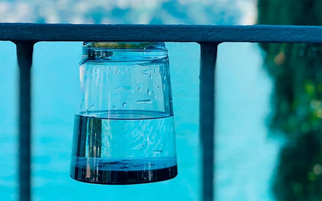 Silwy® Tritan Magnetgläser Mit Untersetzer 2er Set (250 Ml) 1 Silwy® Tritan Magnetgläser Mit Untersetzer 2er Set (250 Ml)