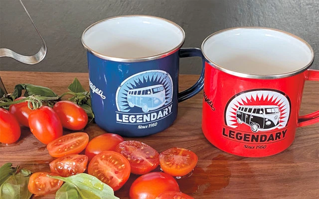 VW Collection T1 Bulli Emaille Tassen Set 2 Stück 350 Ml 3 VW Collection T1 Bulli Emaille Tassen Set 2 Stück 350 Ml – Bild 3