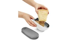 Metaltex Universalreibe Mit Behälter Und Deckel Trio-box -Verkaufe Mobilkuche 497561 3345383